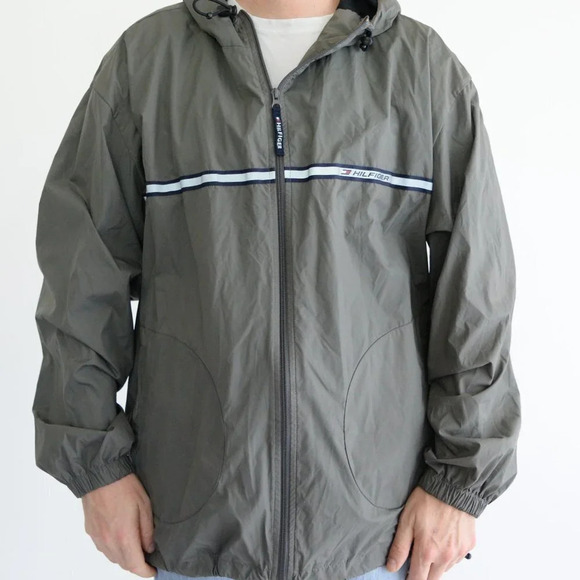 Vintage Tommy Hilfiger Grey Windbreaker Raincoat with Hood Size XXL - Picture 3 of 15